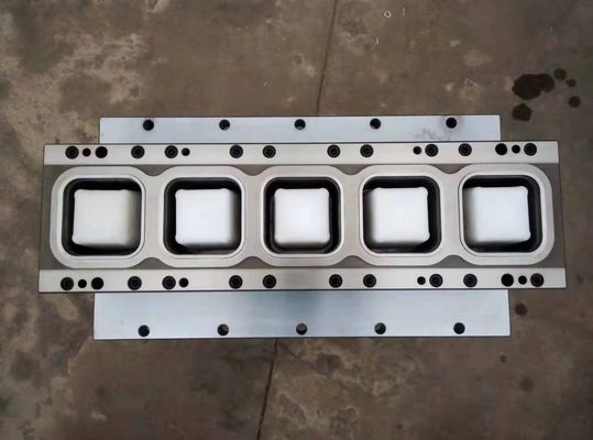 Molde de termoformado personalizado con un espesor de acabado de superficie lisa