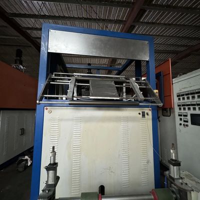 Máquina de termoformado automático de 380V 130KW para el fondo de la taza de termoformado