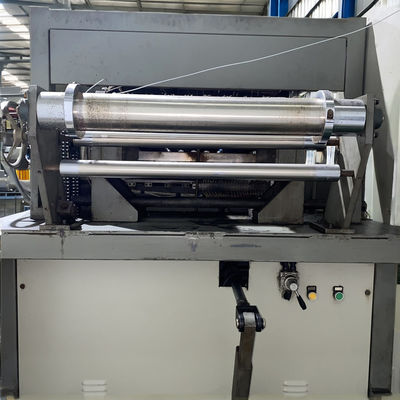 Máquina de termoformado de plástico de 7000 kg con profundidad de formación máxima de 180 mm