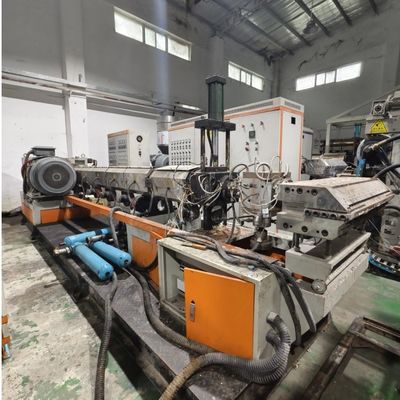 Máquina de extrusión de plástico de un solo tornillo usada para granulos de PP PET PS con componentes centrales PLC de tornillo