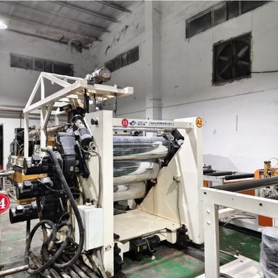 Máquina de extrusión de plástico de alta capacidad con enfriamiento por agua y longitud de tornillo 33 1