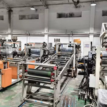 Máquina de extrusión de plástico profesional de alta capacidad para la producción superior y de plástico