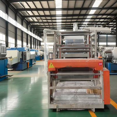 Máquina de extrusión continua de plástico con sistema de refrigeración por agua y fuente de alimentación de 380 V