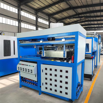 Máquina de moldeo al vacío de chapa de plástico de 15 kW con capacidad de moldeo máxima de 560*610 mm